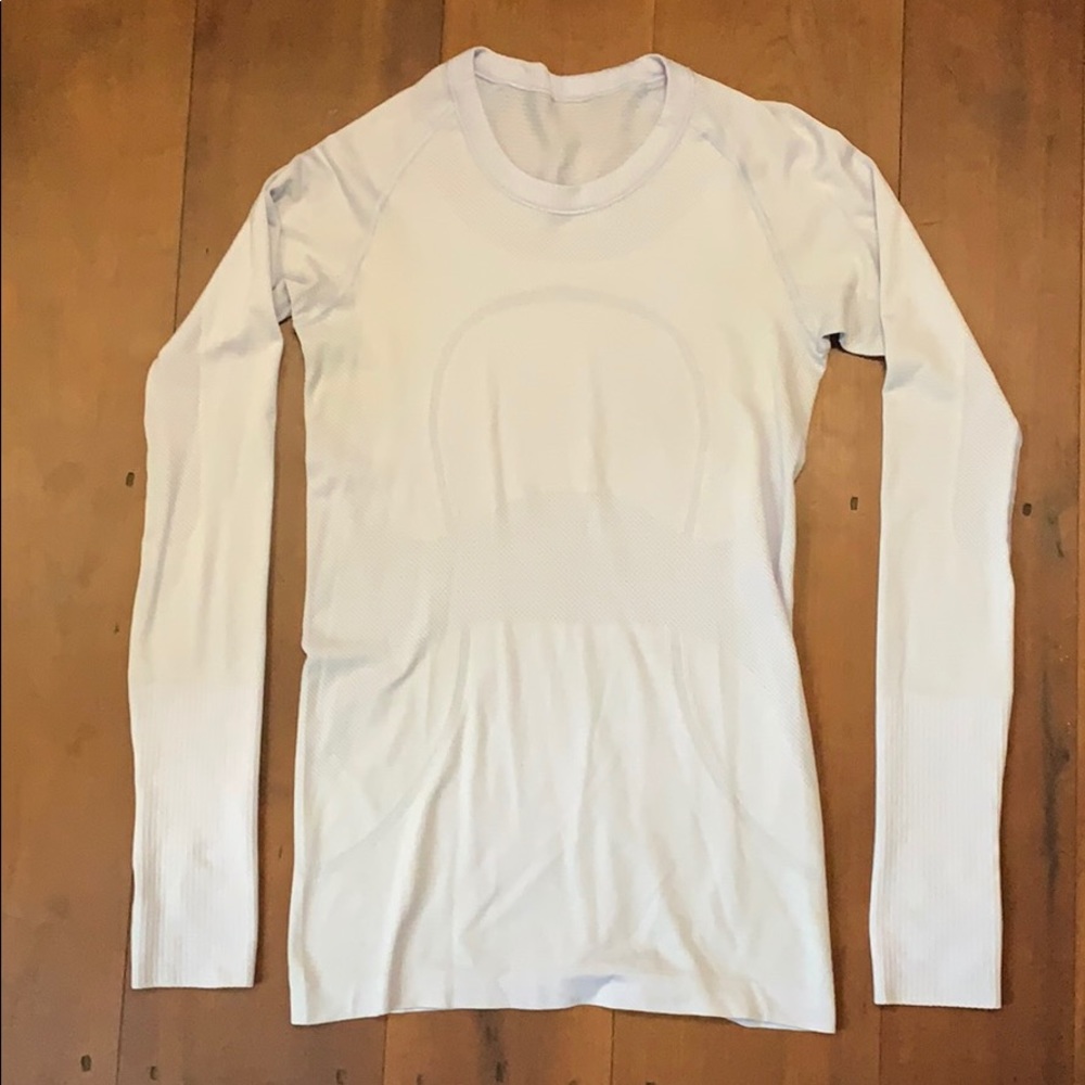 Lululemon swiftly tech long sleeve size 6